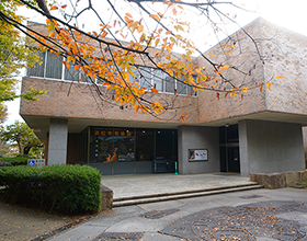 周辺環境：浜松市美術館