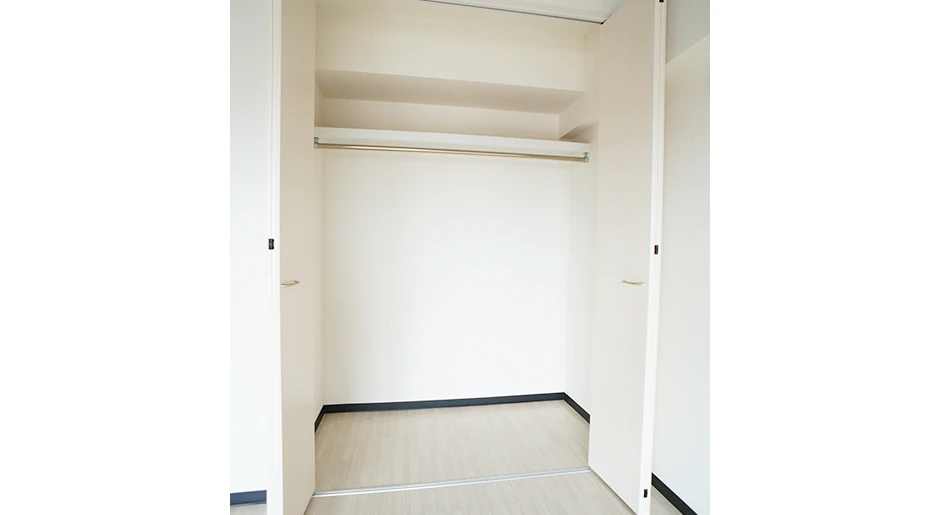 写真：クローゼット
