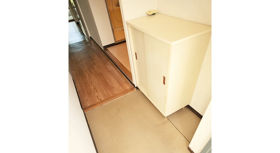 写真：玄関・下駄箱