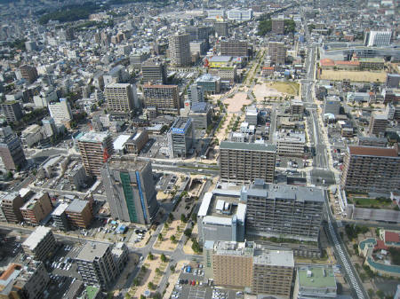 写真：駅近の人気エリア　東街区の１ＤＫ「Ｋ＆Ｈ」