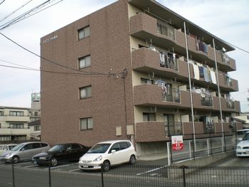 写真：【ゼロゼロ物件】中区領家2丁目の3LDK「メゾンシャルム」