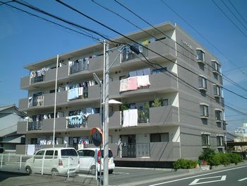 写真：【広沢小学区】浜松市中区蜆塚３丁目の3LDK「マ・メゾン蜆塚」